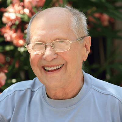  Carlos A.