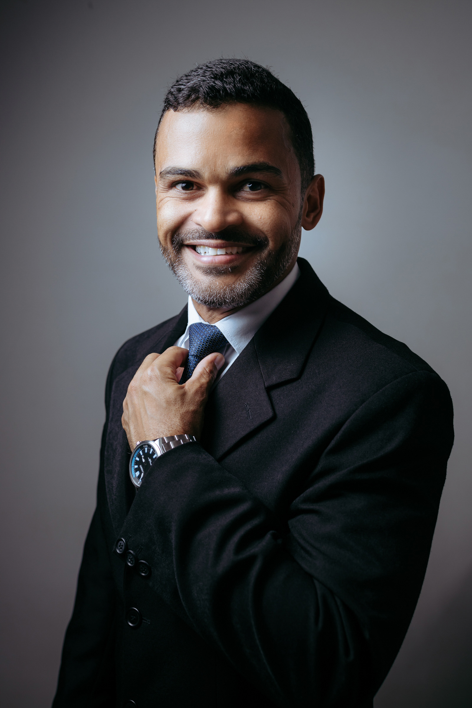 Dr. Thiago Santos
